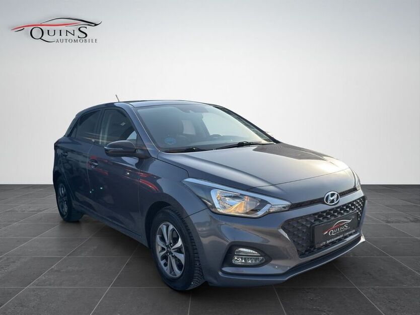 i20