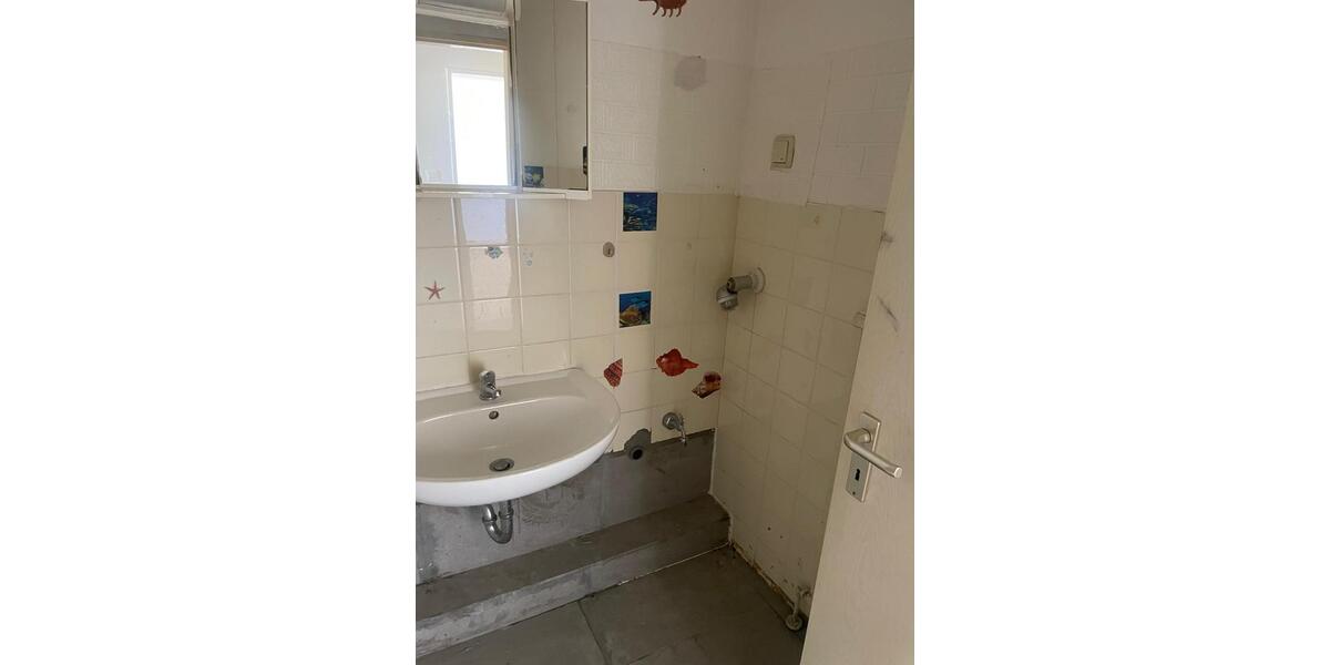 Etagenwohnung Arnsberg Rusch - 3 Zimmer, 62 m&sup2;, 69.000&euro; | Angebot:26335027