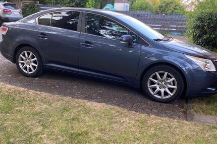Toyota Avensis 90.719 km 10.500 &euro; Menden 58708