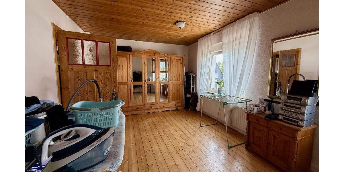 FröndenbergRuhr: Altbau-ETW mit Charme und großen Räumen - Einfach riesig! 3 zimmer