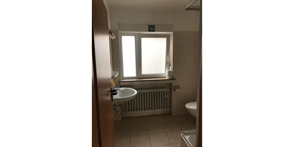 Erdgeschoßwohnung Hamm Braam-Ostwennemar - 1 Zimmer, 18 m&sup2;, 300&euro; | Angebot:26233316