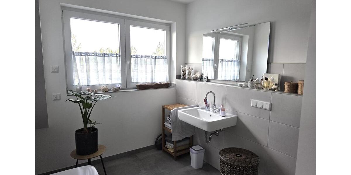 Dachgeschoßwohnung Beckum - 2 Zimmer, 83 m&sup2;, 850&euro; | Angebot:26132166