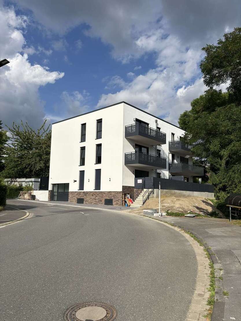 Wohnung zum Mieten in Dortmund 1.430 € 77.88 m² 3 zimmer