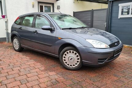Ford Focus 149.848 km 2.900 € Holzwickede 59439