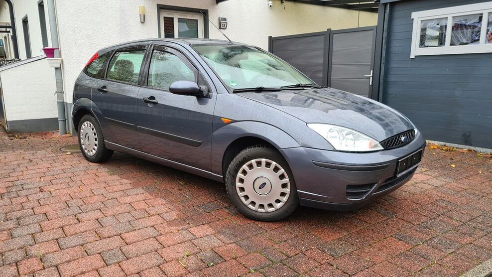 Ford Focus 149.848 km 2.900 € Holzwickede 59439