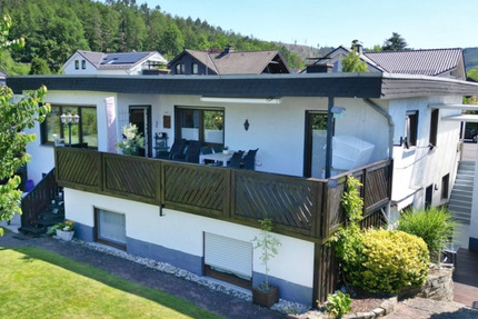 Oeventrop-Glösingen: Heller Bungalow mit Garten + Küche zur Miete