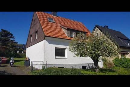 Haus Möhnesee - Günne Günne - 9 Zimmer, 136 m&sup2;, 249.000&euro; | Angebot:26470982