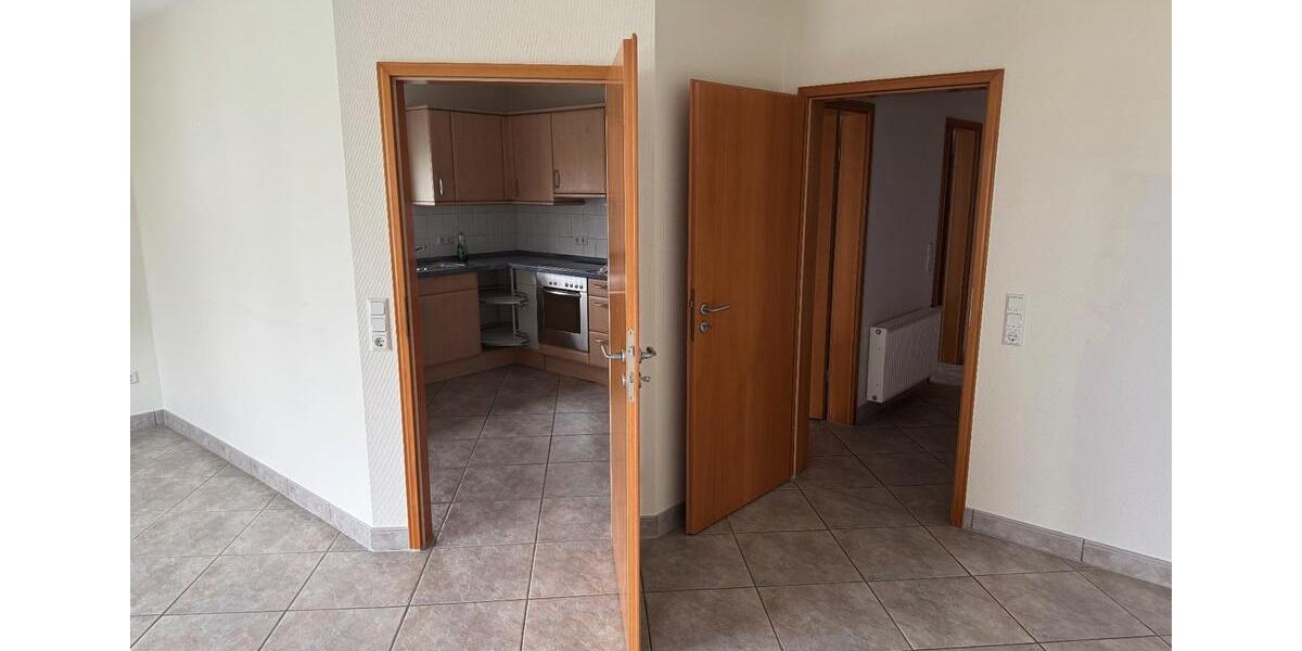 Fröndenberg-Hohenheide - helle 2-Zimmer-Wohnung mit Balkon zimmer