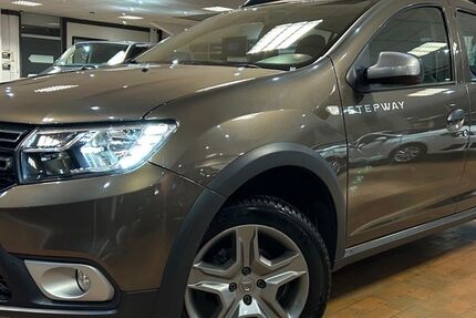 Dacia Sandero 44.500 km 9.490 &euro; Hamm 59067