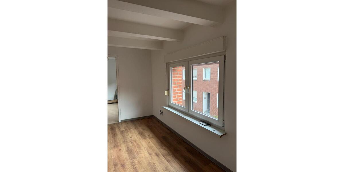 Einfamilienhaus Ahlen - 16 Zimmer, 200 m&sup2;, 390.000&euro; | Angebot:27128287
