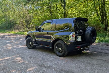 Mitsubishi Pajero 201.000 km 8.500 &euro; Soest 59494