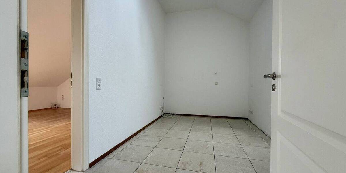 Mehrfamilienhaus, Wohnhaus Fröndenberg - 7 Zimmer, 210 m&sup2;, 339.000&euro; | Angebot:26515611