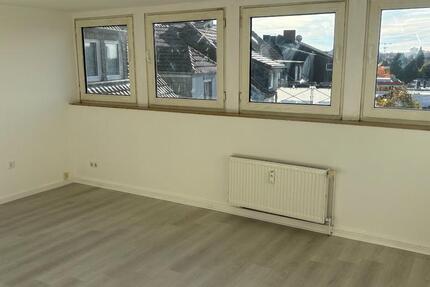 *** Hamm-Süden *** Blick auf Cafe Del Sol *** zentral ** Nähe EVK 3 zimmer