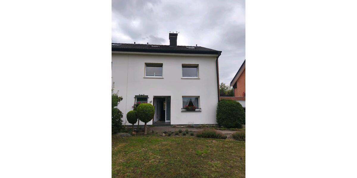 Doppelhaushälfte Oelde - 4 Zimmer, 150 m&sup2;, 250.000&euro; | Angebot:27428648