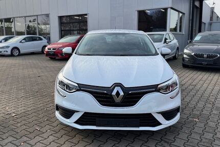 Renault Megane 52.539 km 10.990 &euro; Lüdinghausen 59348