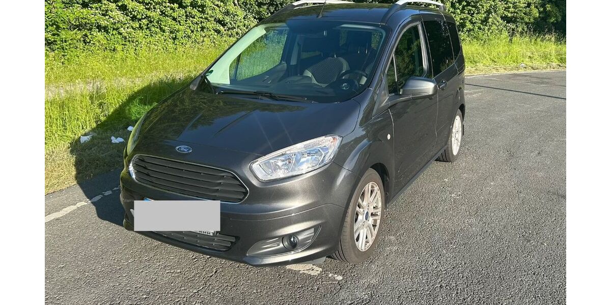 Ford Tourneo Courier 95.028 km 8.000 &euro; Kamen 59174