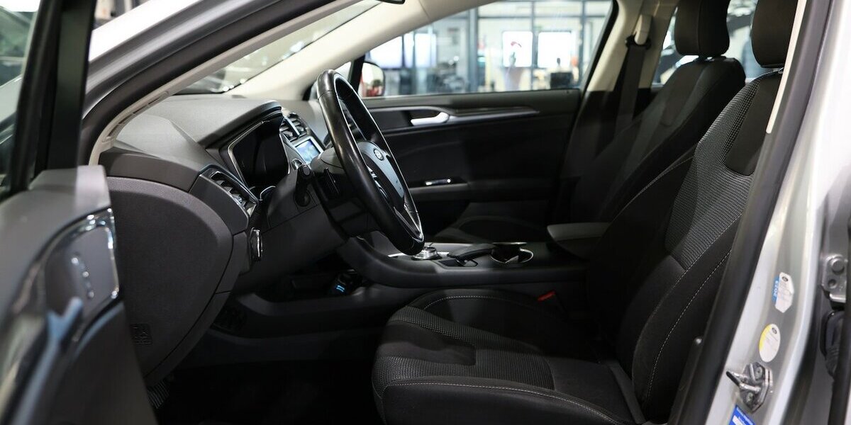 Ford Mondeo TUNIER 2.0 ECOBLUE TITANIUM / LED / AHK 145.000 km 16.881 &euro; Hamm 59077