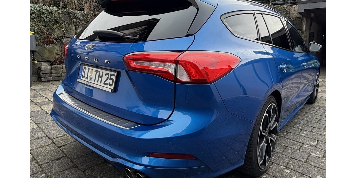 Ford Focus Kombi 50.000 km 15.000 &euro; Menden 58708