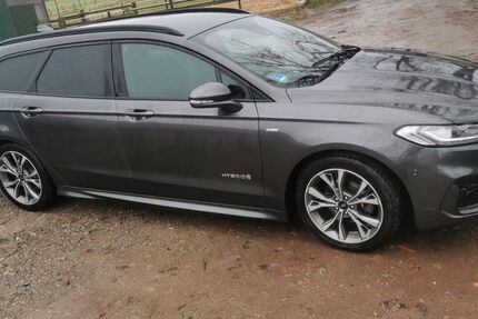Ford Mondeo 102.000 km 16.700 &euro; Oelde 59302