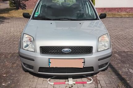 Ford Fusion 65.182 km 3.250 &euro; Hamm 59065