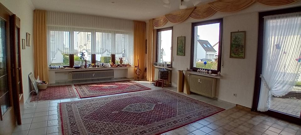 Mehrfamilienhaus, Wohnhaus Menden (Sauerland) Bösperde - 9 Zimmer, 235 m&sup2;, 320.000&euro; | Angebot:26940600