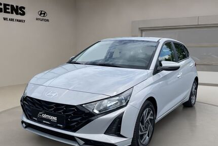 Hyundai i20 21.560 km 17.990 &euro; Soest 59494