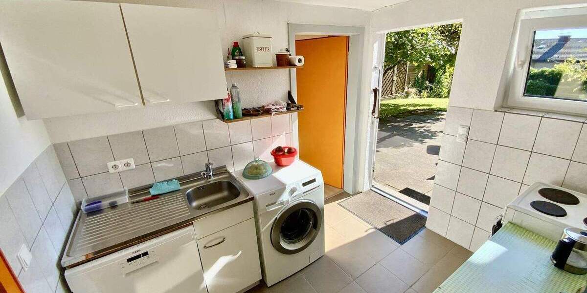 Werne-Nibelungenring: Ein- bis Zweifamilienhaus auf traumhaftem Grundstück in der Nähe des Dornbergs 6 zimmer