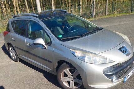 Peugeot 207 229.000 km 1.690 &euro; Hamm 59067
