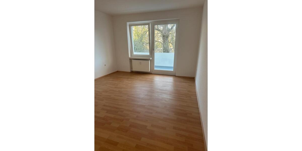 Etagenwohnung Dortmund Gartenstadt - 3 Zimmer, 82 m&sup2;, 999&euro; | Angebot:26322717