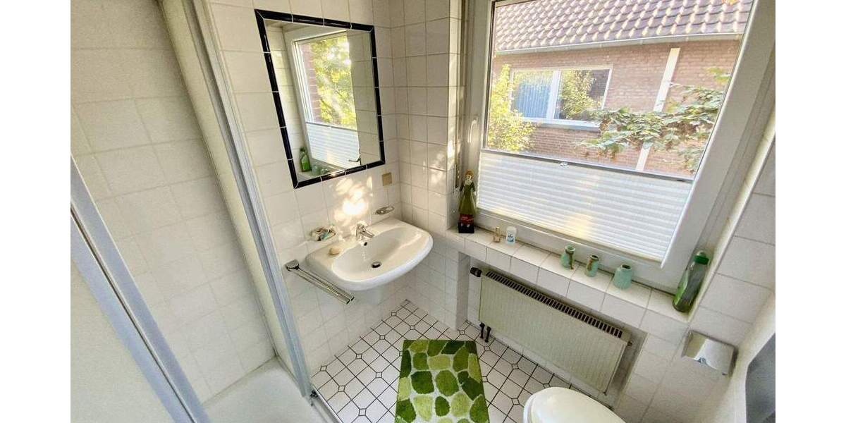 Werne-West: Einfamilienhaus mit vielfältigen Nutzungsmöglichkeiten und traumhaftem Garten 6 zimmer