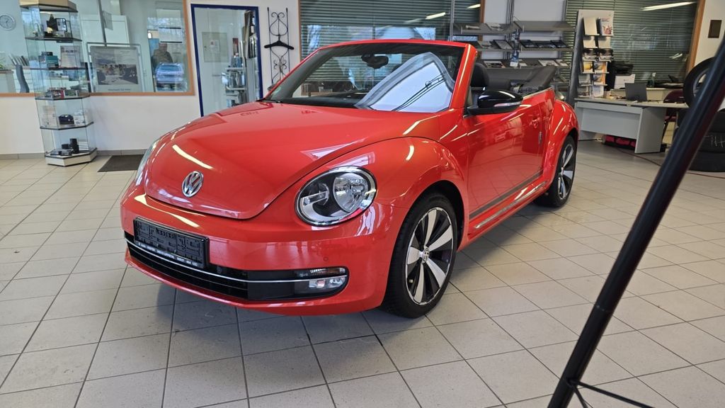 VW Beetle 72.203 km 17.600 &euro; Lippetal 59510