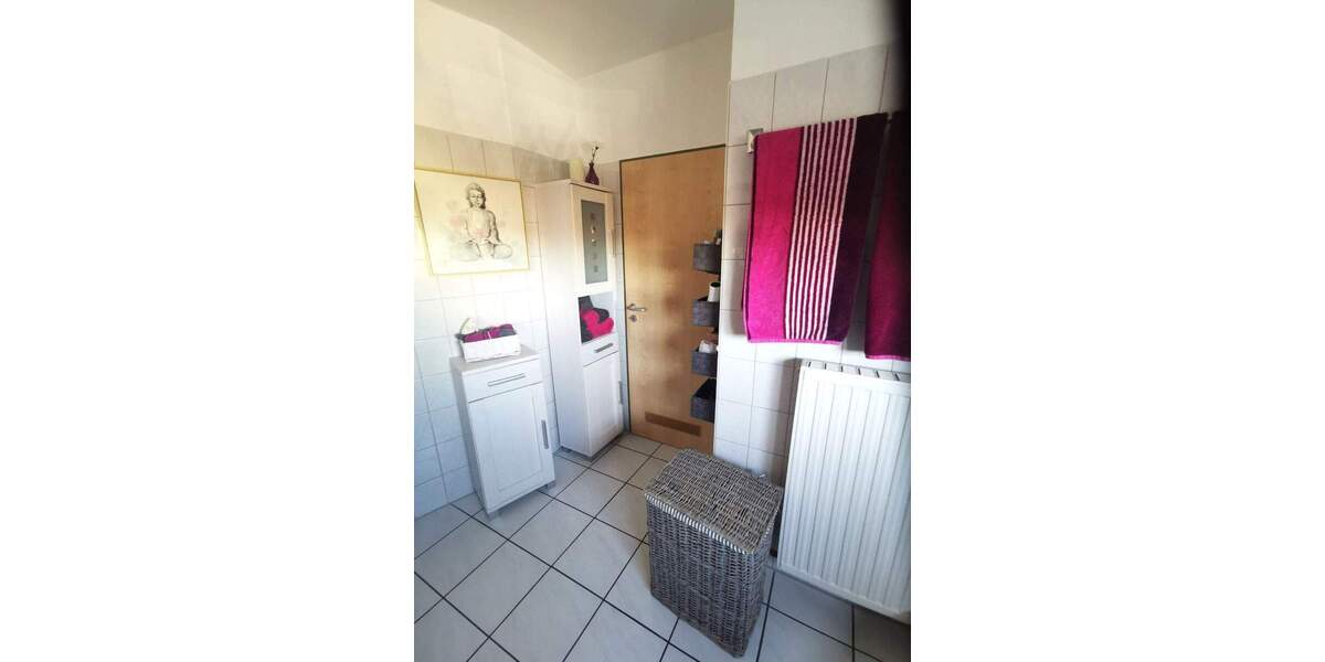Etagenwohnung Ahlen Innenstadt - 3 Zimmer, 102 m&sup2;, 860&euro; | Angebot:26378789