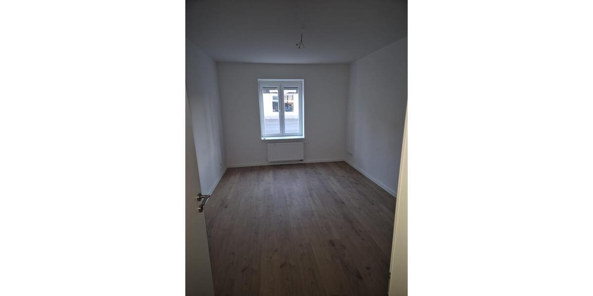 2,5 ZKB Wohnung im EG (Erstbezug) 2.5 zimmer