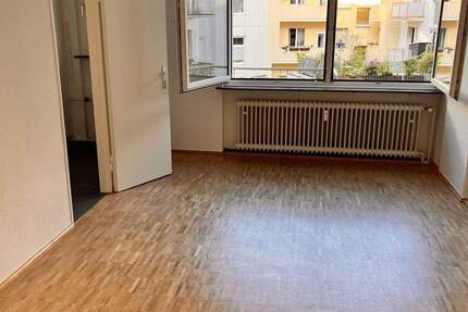 **** schicke 2 Zimmer – Wohnung mit EBK, Fahrstuhl, im Zentrum, Kleppingstr. ****