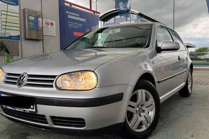 VW Golf 138.650 km 1.750 &euro; Soest 59494