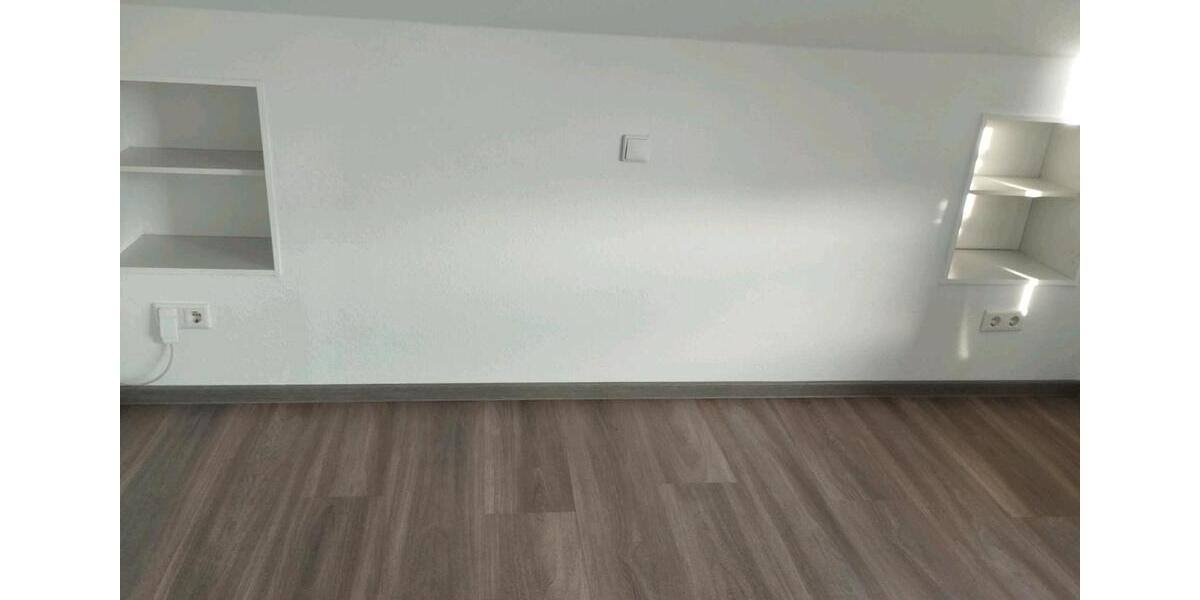 Dachgeschoßwohnung Hamm Bockum - 2 Zimmer, 40 m&sup2;, 400&euro; | Angebot:25439124