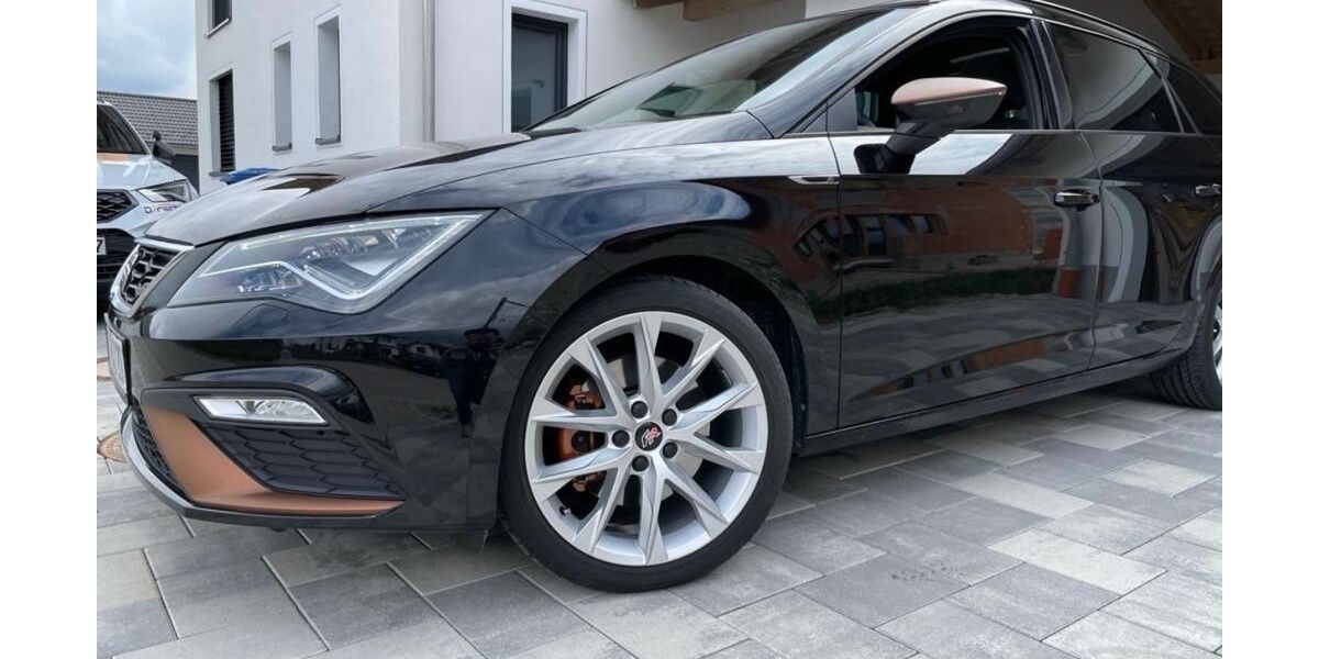 Seat Leon 99.995 km 19.500 &euro; Hamm 59063