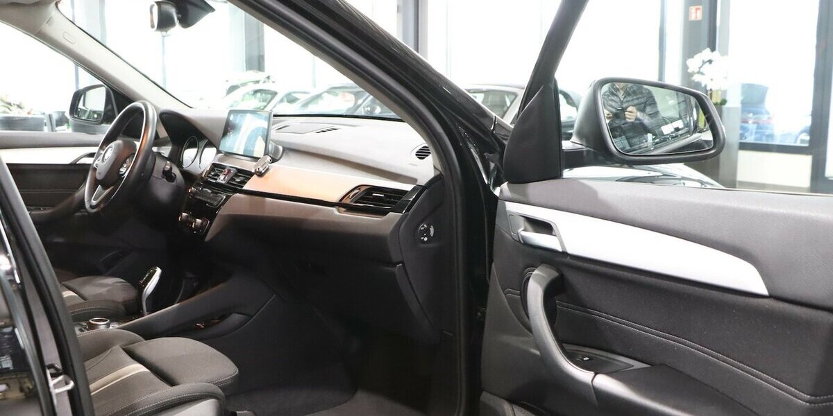 BMW X1 sDrive 18d Advantage / LIVE+HEAD-UP / LED 124.000 km 20.777 &euro; Hamm 59077