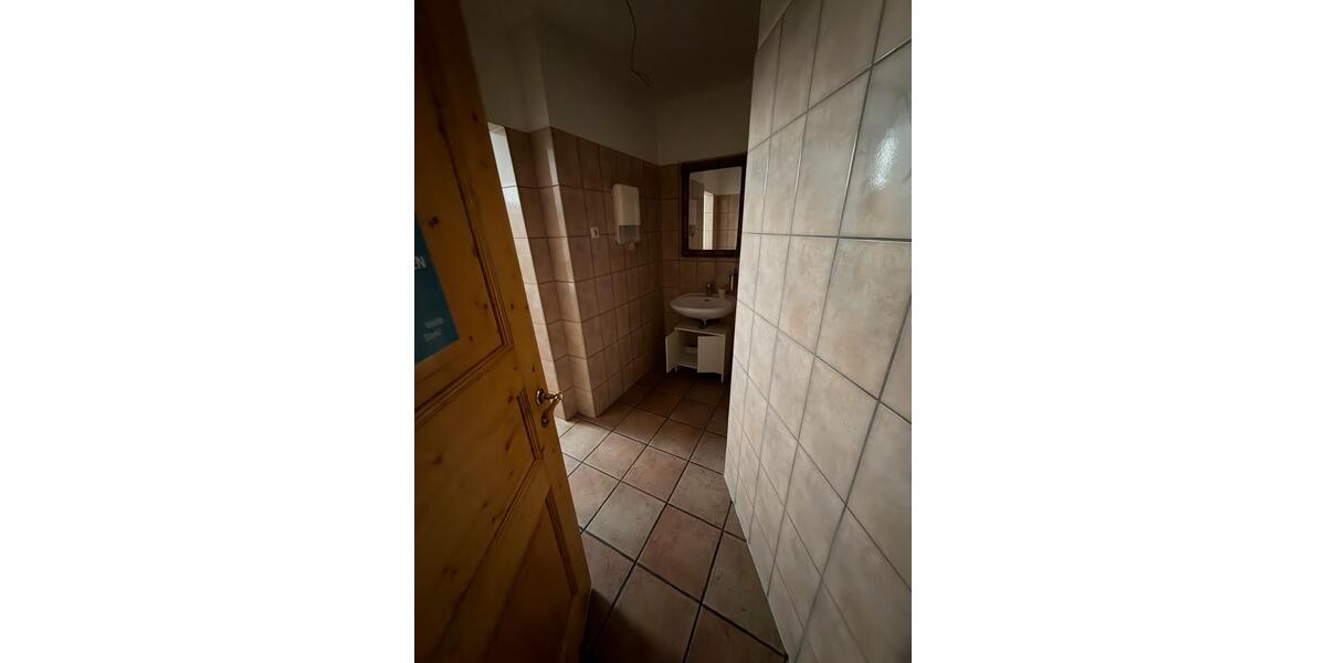 Gewerbeobjekt Menden (Sauerland) Berkenhofskamp - 1.450&euro; | Angebot:24664729