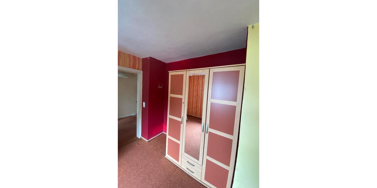 Reihenhaus Menden (Sauerland) Bösperde - 3 Zimmer, 70 m&sup2;, 180.000&euro; | Angebot:27079096