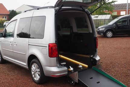 VW Caddy 72.423 km 33.890 &euro; Südkirchen 59394