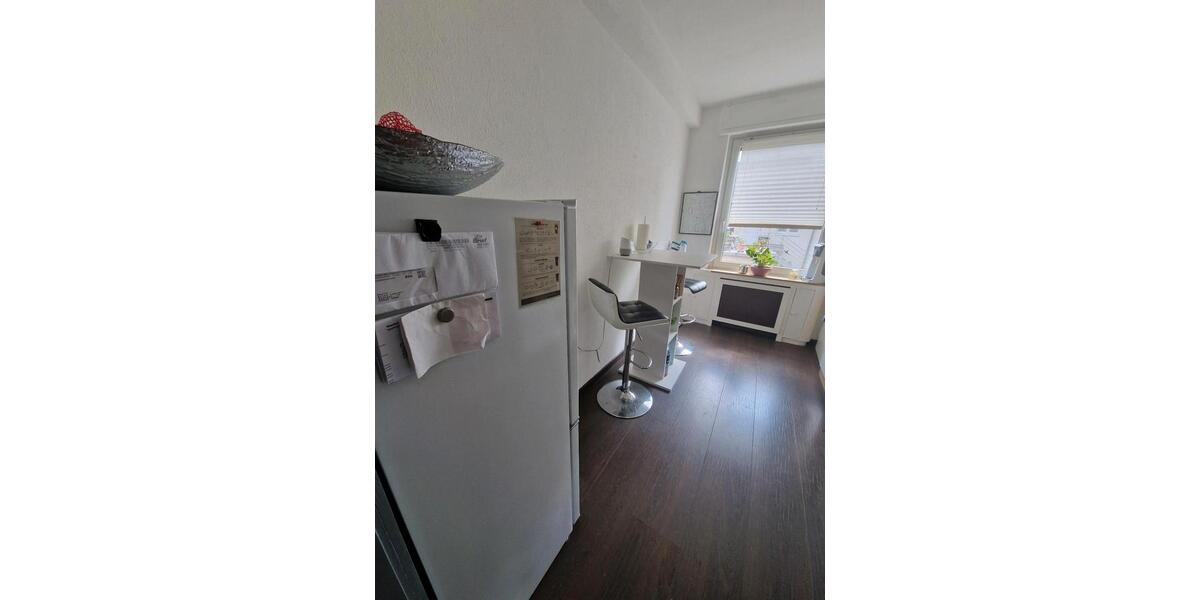 **Tolle 4-Zimmerwohnung im Zentrum** - Beschreibung lesen! zimmer