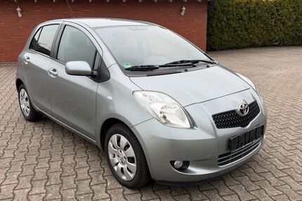Toyota Yaris 67.000 km 3.990 &euro; Ascheberg 59387
