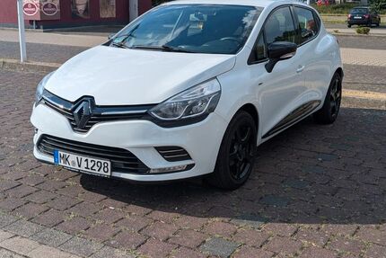 Renault Clio 109.000 km 6.350 &euro; FRÖNDENBERG 58730