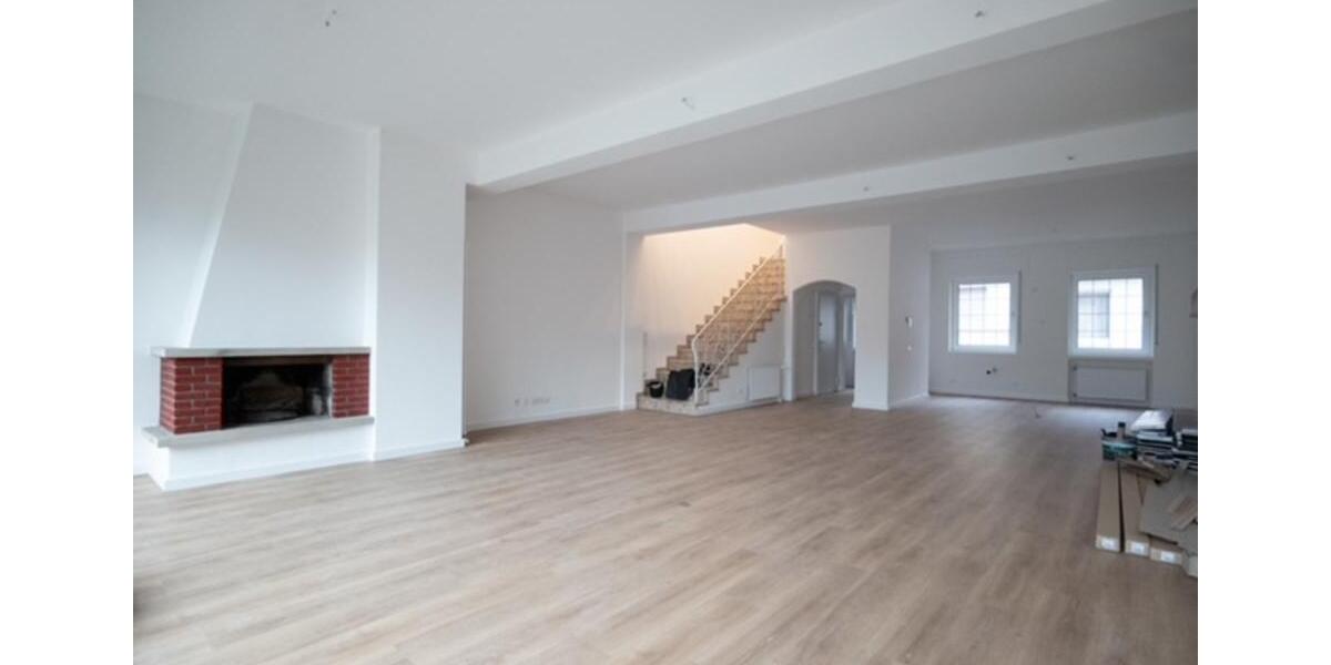 Maisonettenwohnung Lüdinghausen - 3 Zimmer, 150 m&sup2;, 1.650&euro; | Angebot:25499335