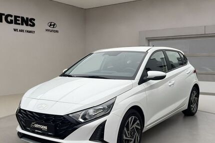 Hyundai i20 7.963 km 18.490 &euro; Soest 59494