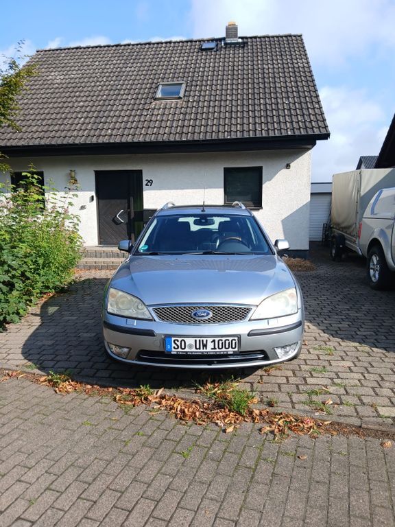 Ford Mondeo 320.000 km 1.299 € Welver 59514