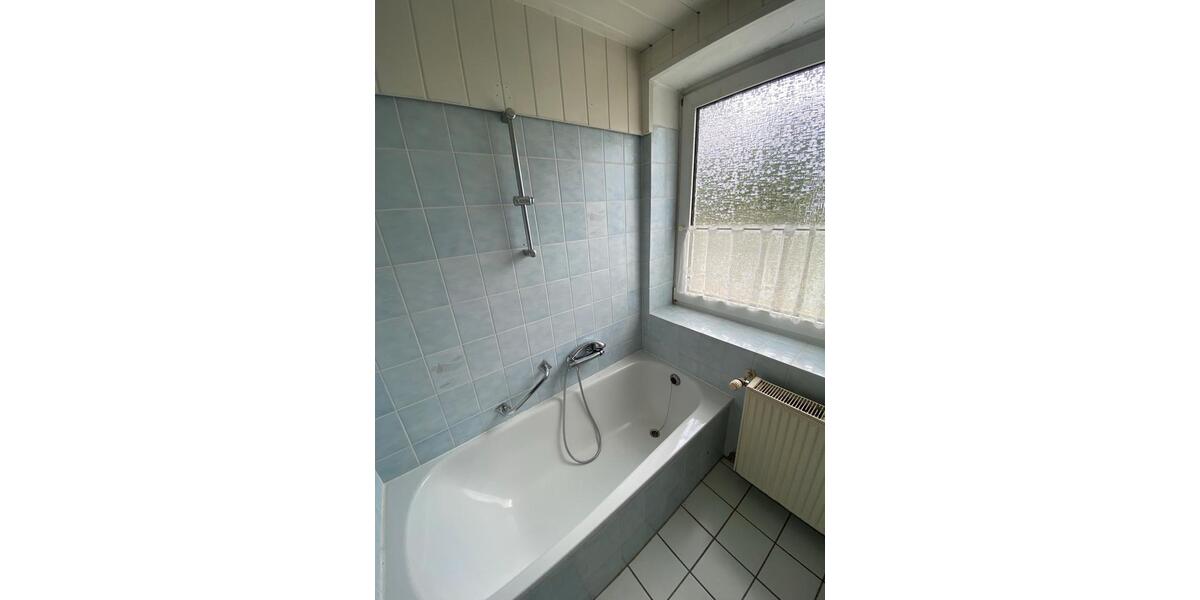Reihenhaus Menden (Sauerland) Bösperde - 3 Zimmer, 70 m&sup2;, 180.000&euro; | Angebot:27079096