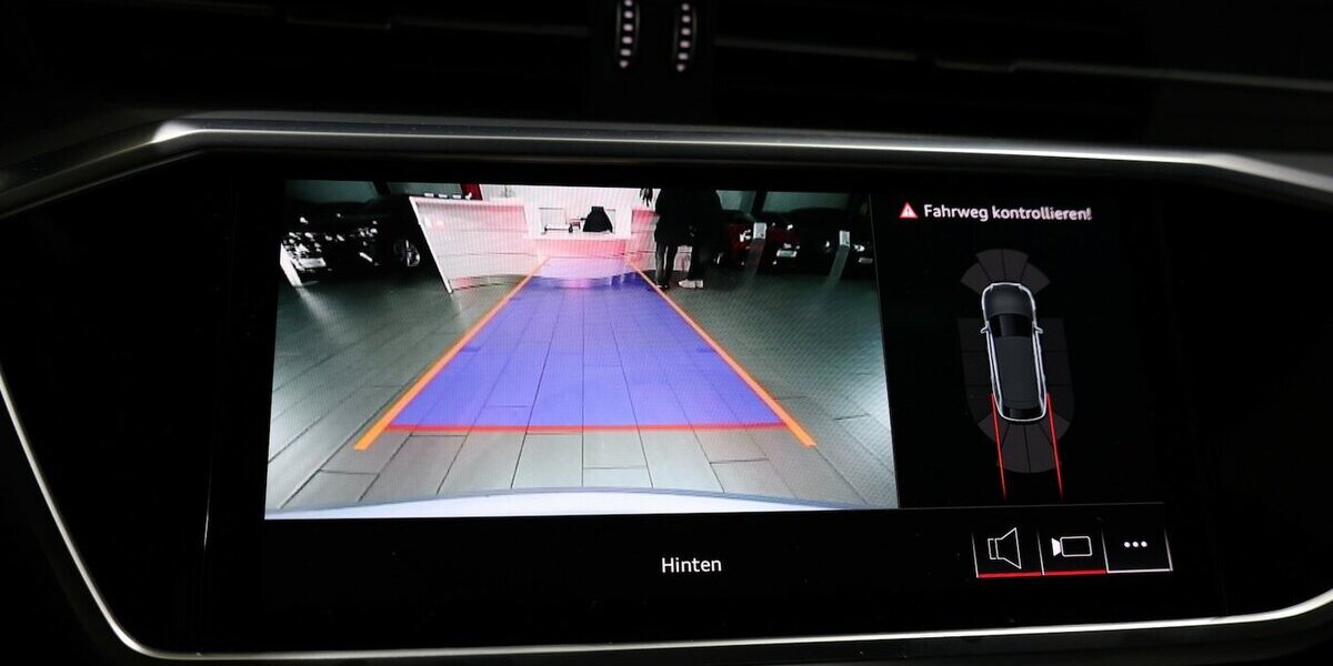 Audi A6 Avant 40 TDI S-LINE BLACK / PANORAMA, LED, VC 30.000 km 43.996 &euro; Hamm 59077