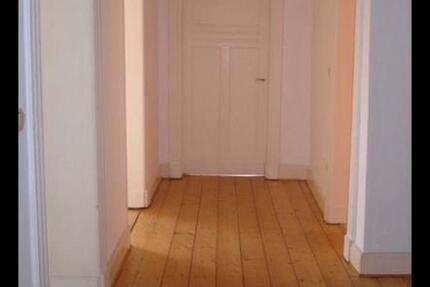 Schöne 3 Zimmerwohnung mit Garten 3 zimmer